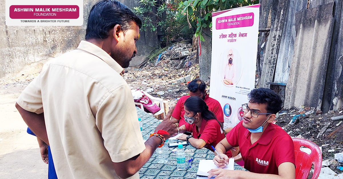 AMM Foundation conducted E-Shram Drive at Vimochit Society, Kurla