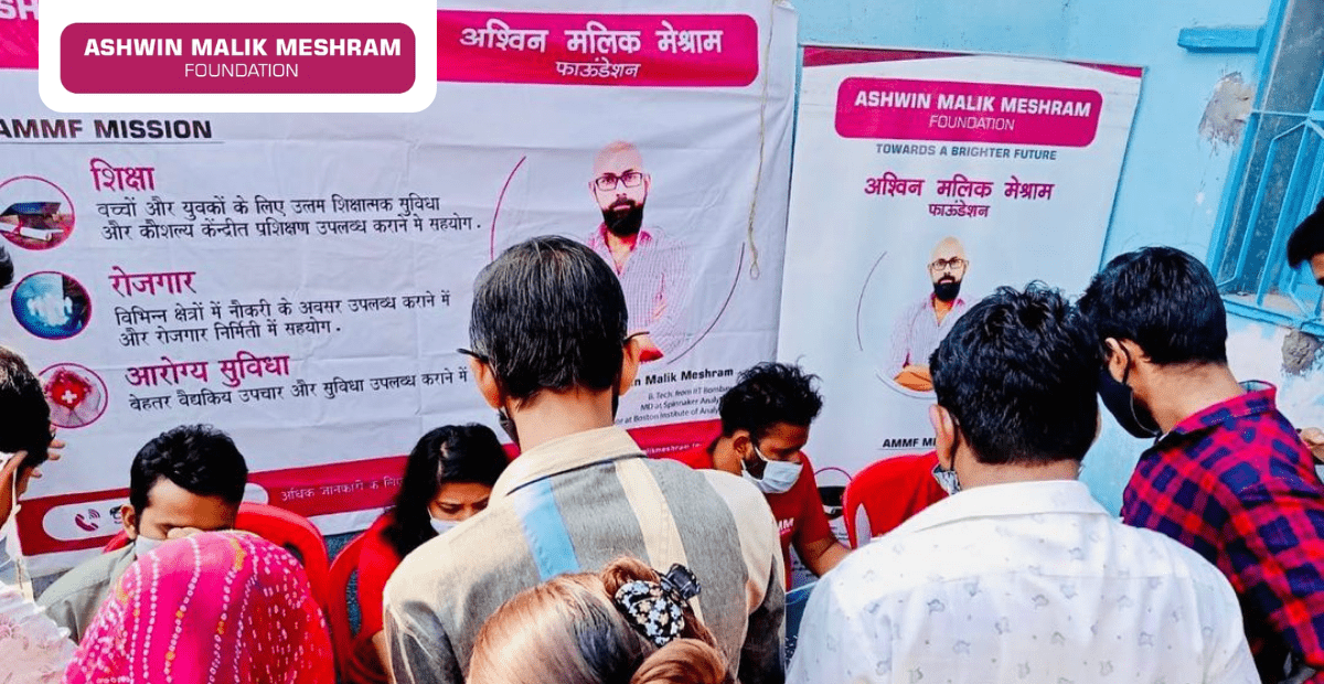 Ashwin Malik Meshram Foundation conducted an Eshram Yojana Camp in Vatsalatai Naik Nagar, Kurla.