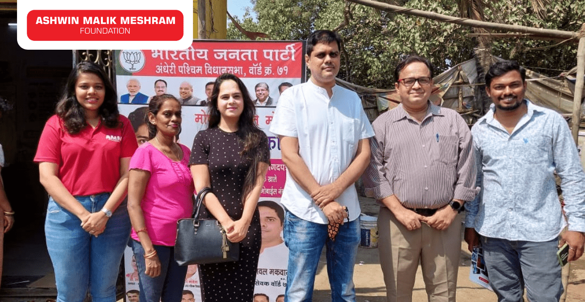 AMM Foundation in association with MLA Ameet Satam and Corporator Aneesh Naval Makwaaney organised an E-Shram Yojna Drive at Juhu Koliwada.