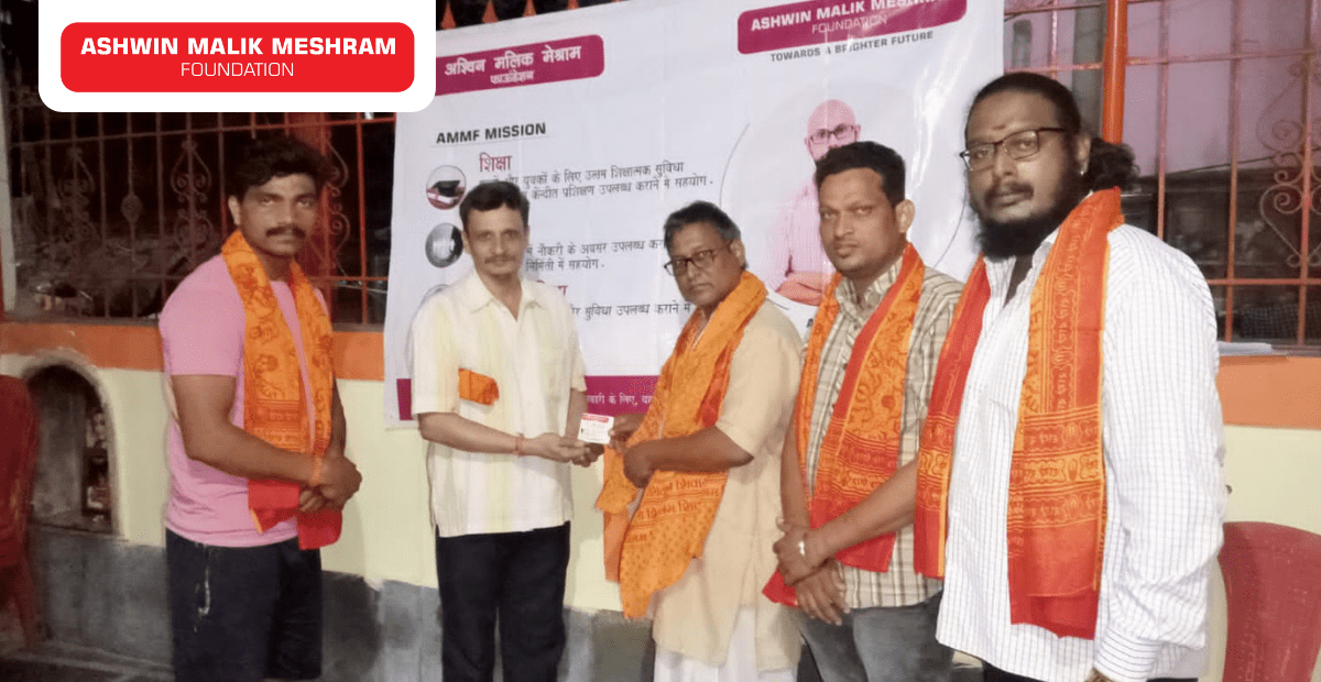 200+ Unorganised Sector workers received E-Shram Cards in Azad Galli, Chunabhatti.