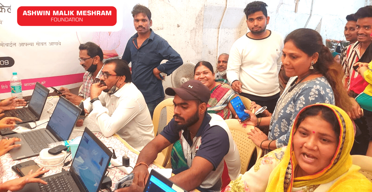 E-Shram Yojna Camp Conducted at Goregaon, East by AMM Foundation in association with Capt. Rakesh Coelho and Hemang Jangla