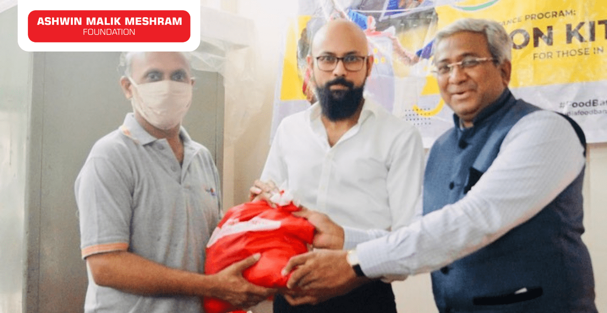 500+ Festival Happiness Kits distributed by AMM Foundation in association with Hemang Jangla for underprivileged People in Chunabhatti.