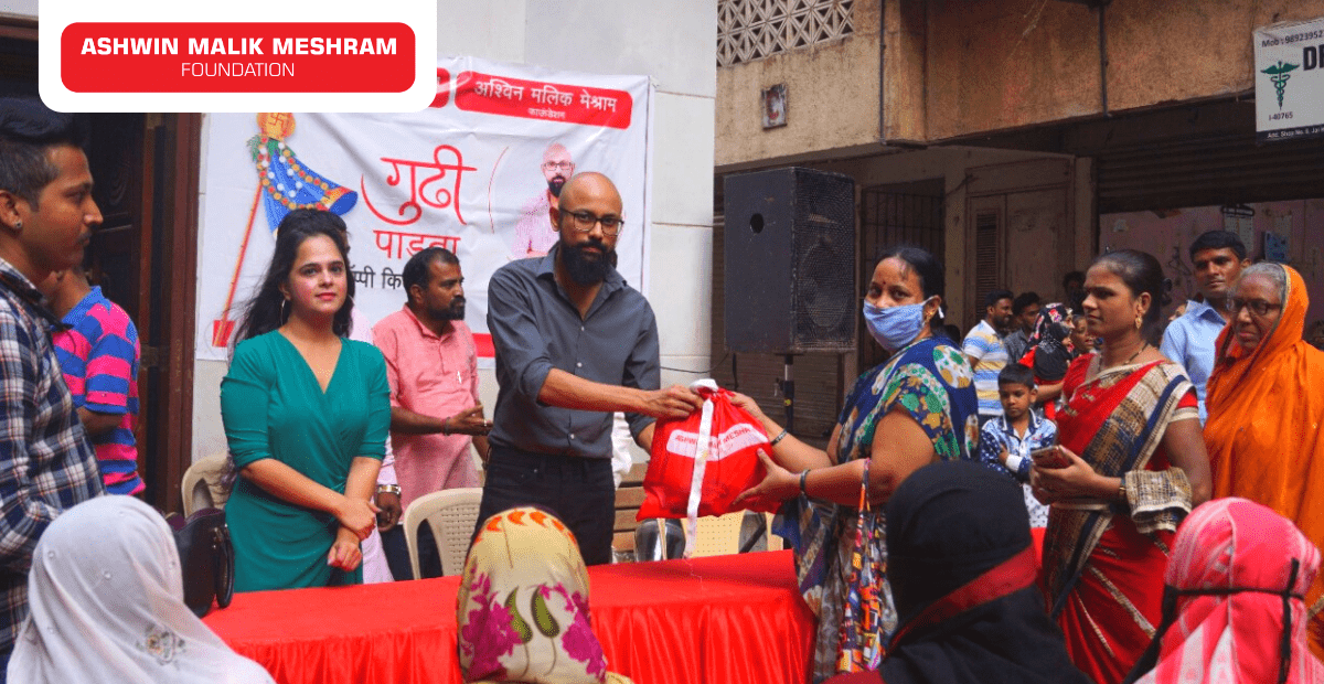 AMM Foundation distributed 400+ Festival Happiness Kits to underprivileged people of Jagruti Nagar, Kurla.
