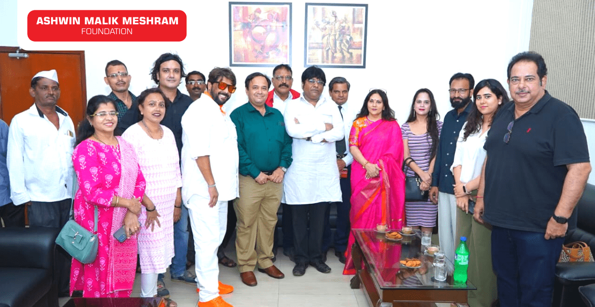 AMM Foundation in association with BJP Mumbai Chitrapat Natya Aghadi organised an Ayushman Bharat Health Card Camp along with E-Shram Yojana Camp for coolies and staff working at Mumbai Central Railway Station.