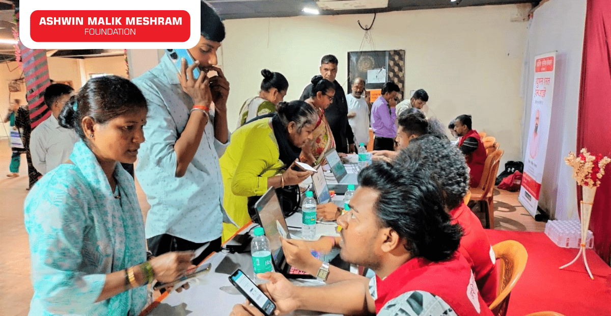 Free Eye Checkup Camp along with Health Card Camp Conducted at Chakala, Andheri (East).