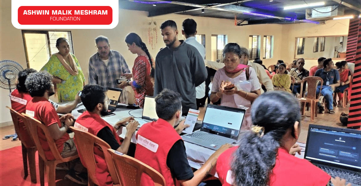 Free Eye Checkup Camp along with Health Card Camp Conducted at Chakala, Andheri (East).