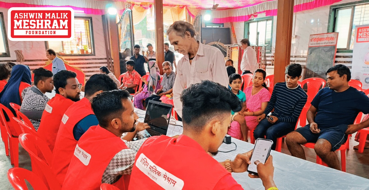 Eye Checkup Camp along with Health Card Registration Camp conducted at Marol Pipeline, Andheri (East) by Meshram Foundation.