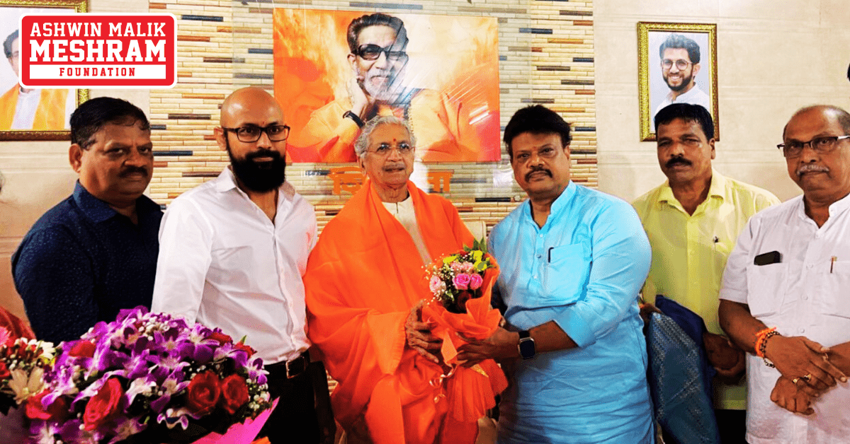 Senior Shivsena leader and former Cabinet Minister Mr. Subhash Desai, along with Mr. Arvind Sawant (MP - Shivsena, South Mumbai) visited the health checkup camp conducted by Meshram Foundation.