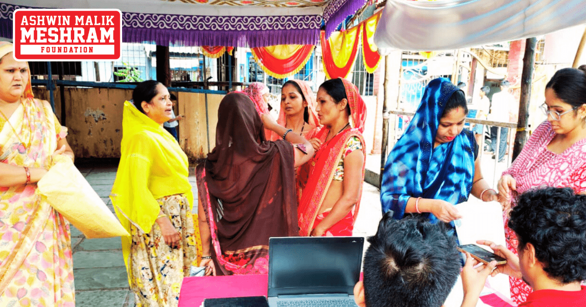 Meshram Foundation conducted Ayushman Bharat Yojana and Majhi Ladki Bahin Yojana in Shivsena Shakha No. 151.