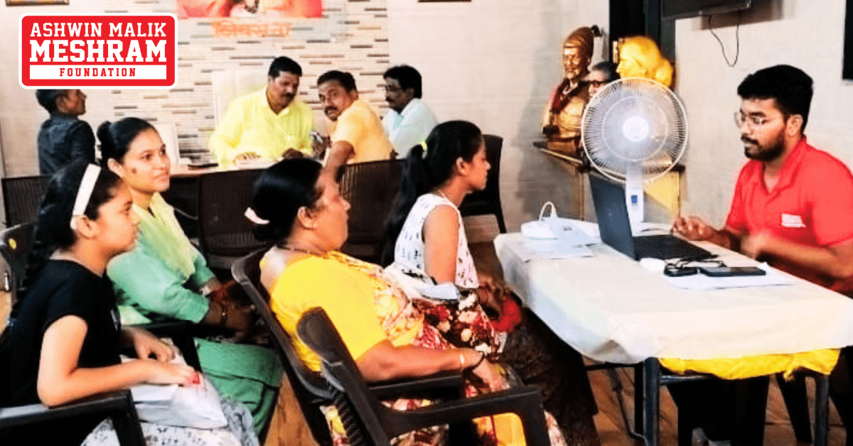 Meshram Foundation conducted Ayushman Bharat Yojana and Majhi Ladaki Bahin Yojana camp in Shivsena Shakha No. 170.