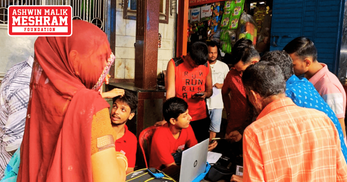 Meshram Foundation conducted Ayushman Bharat Yojana and Majhi Ladki Bahin Yojana camp in Shivsena Shakha No. 151.